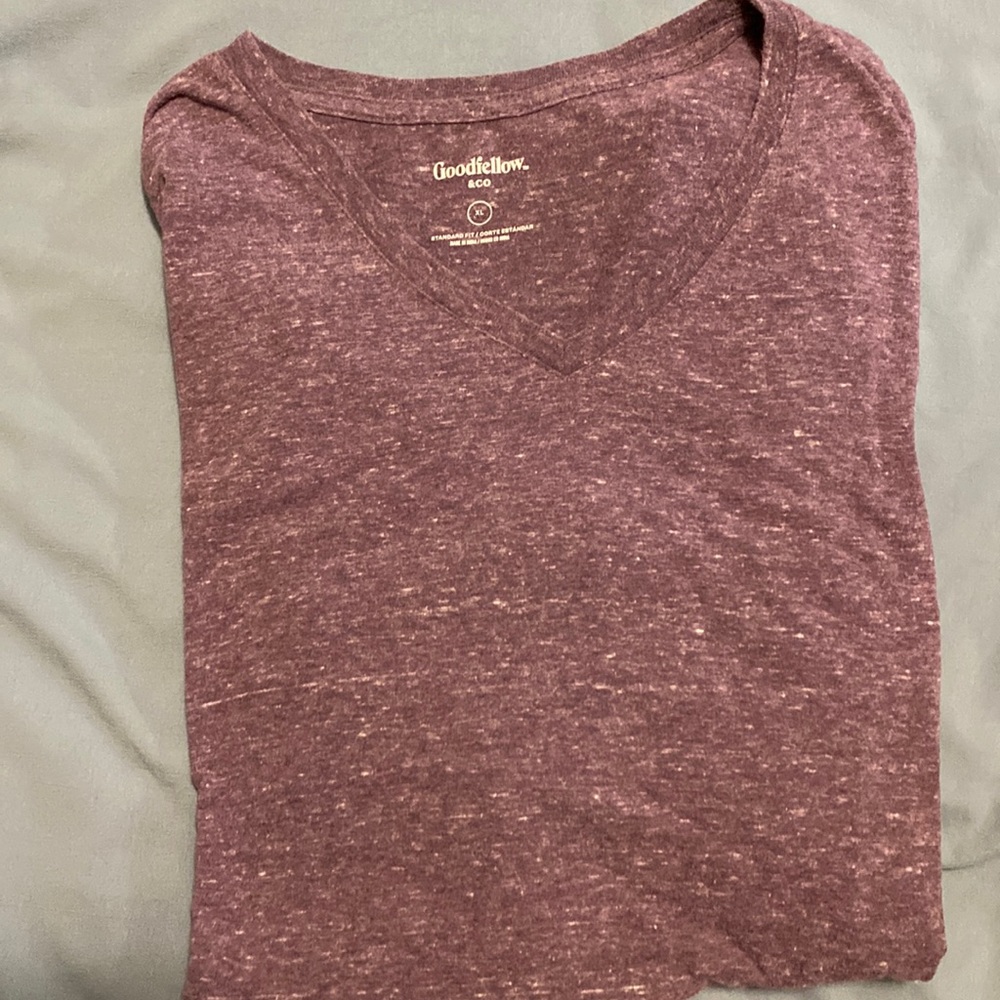 Goodfellow & Co - Vneck t-shirt - purple - XL